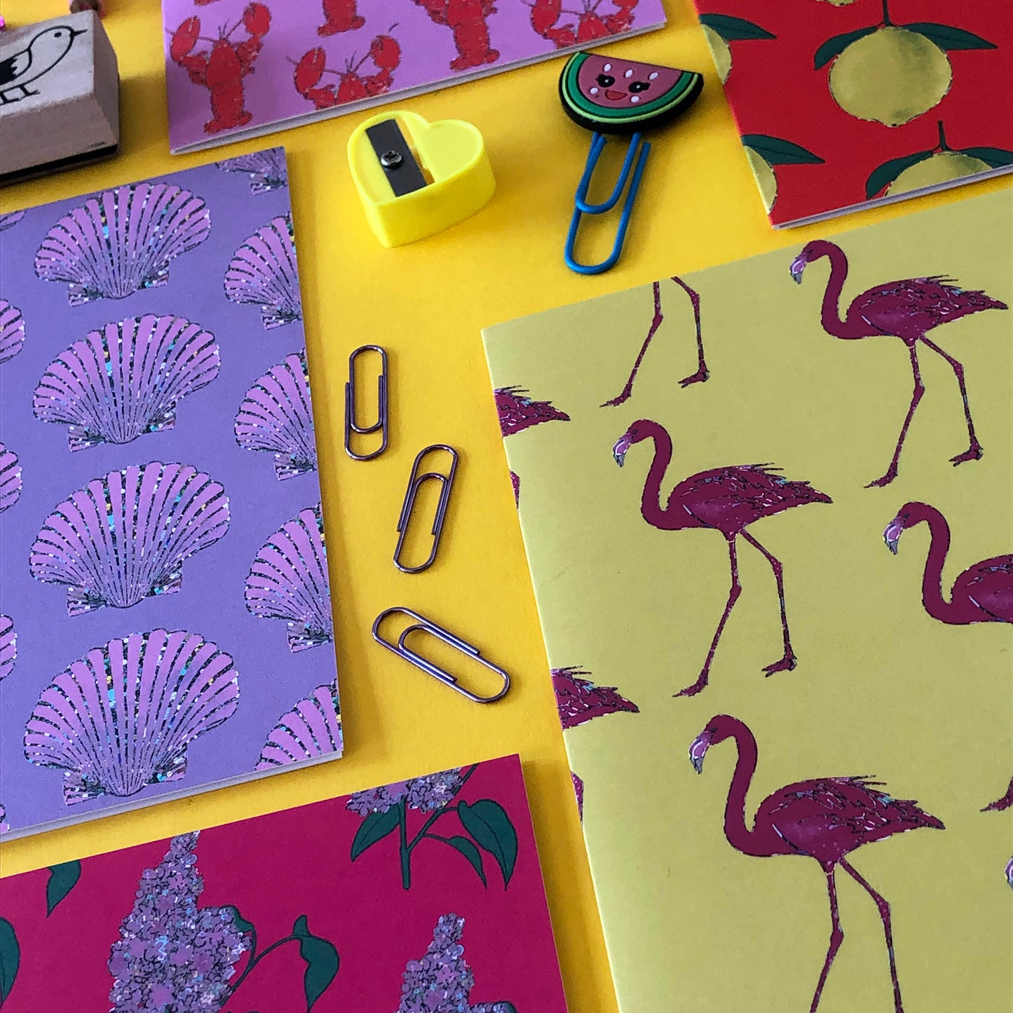 Image shows a set of 5 illustrated notecards featuring vibrant summer patterns.