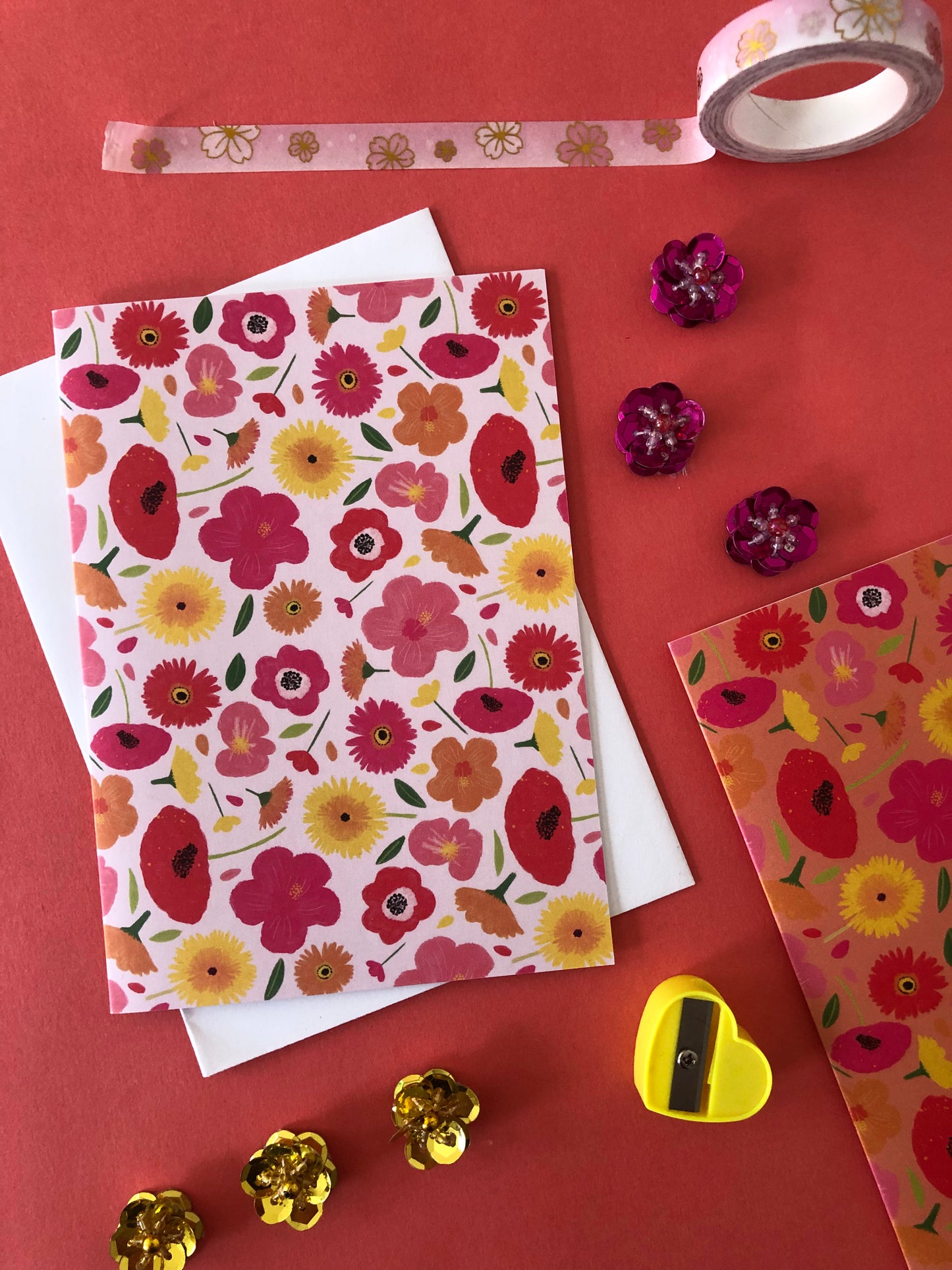 Set of 4 brightly coloured floral print notecards