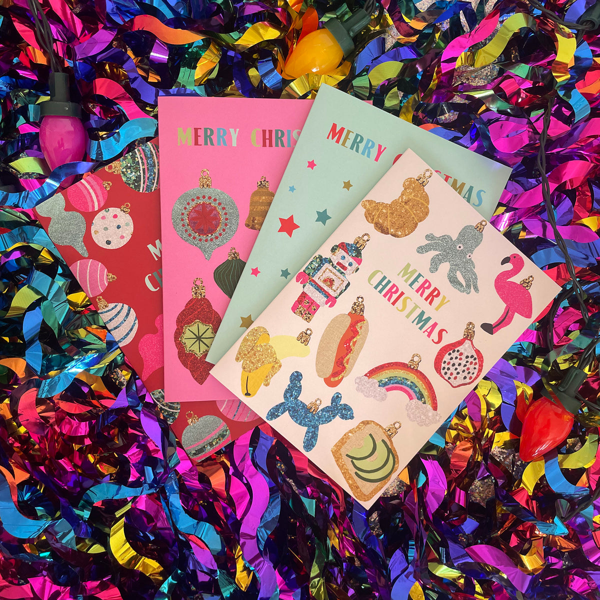 Trinkets Christmas Small Bundle – 8 Cards 2 Wrap